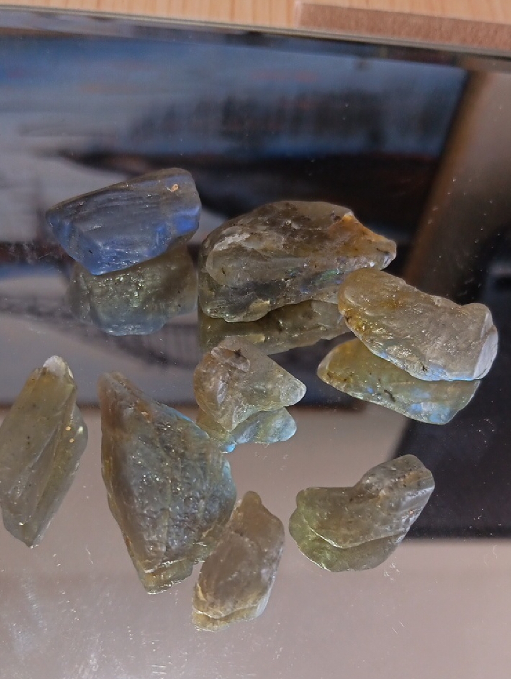 Raw Labradorite Cryatals Natural Stones